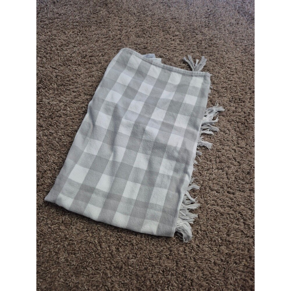 The little white company blanket 30 by 40 inch